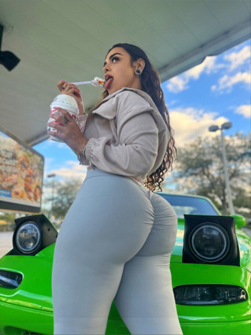 Dessiedesires (@dessiedesires), OnlyFans creator