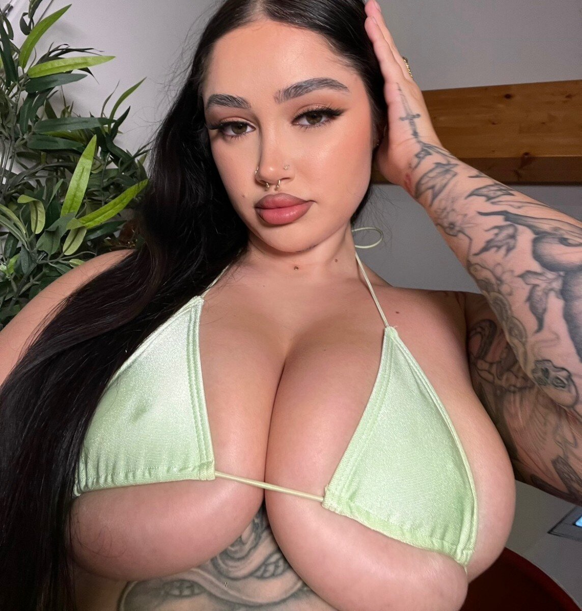 Devilbabie (@devilbabie), OnlyFans creator