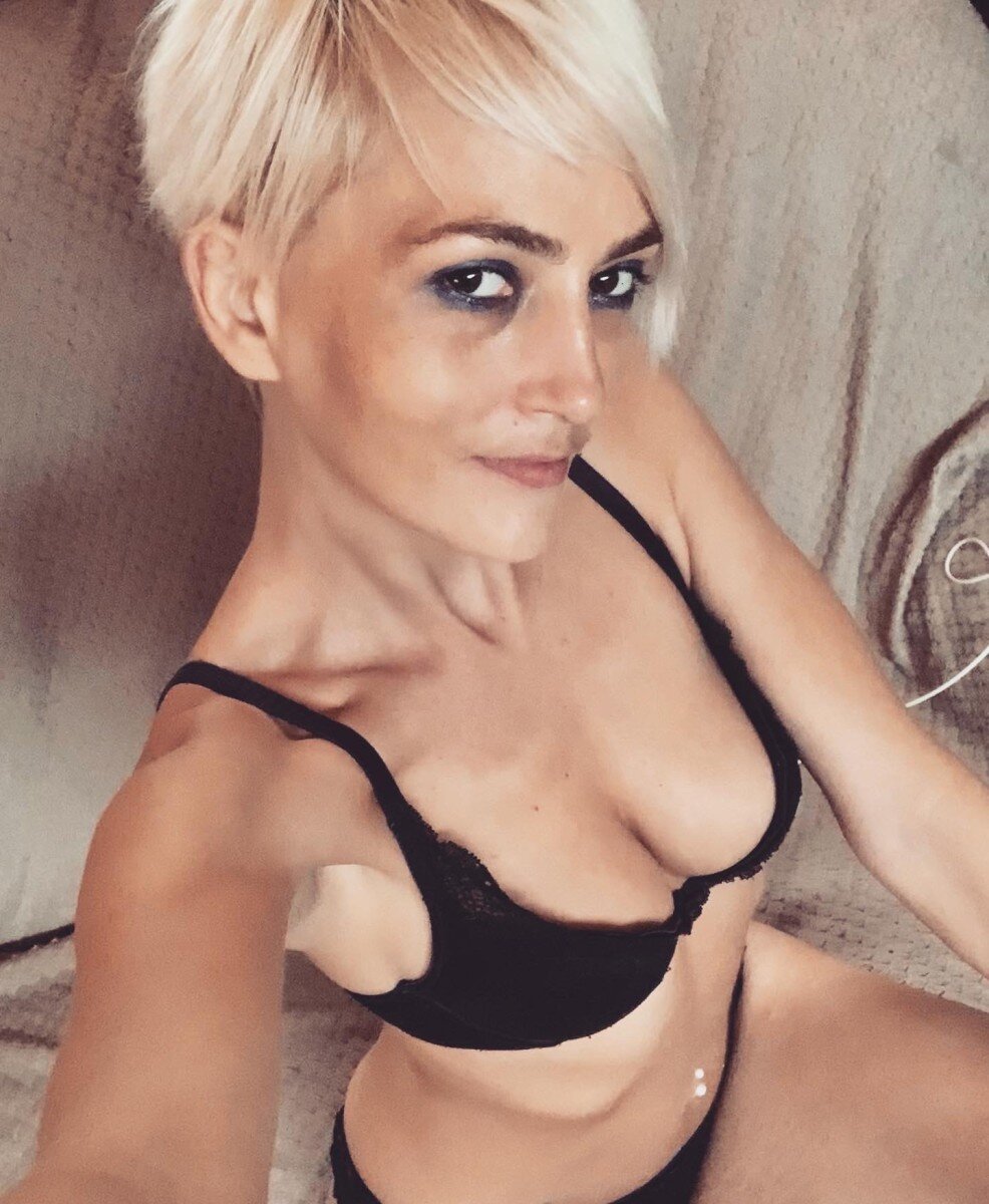 Devilclaire1 (@devilclaire1), OnlyFans creator