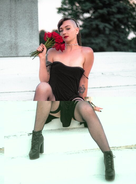 Dezirousiris (@dezirousiris), OnlyFans creator