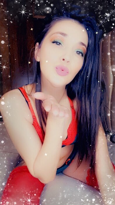 Diamondsandlace (@diamondsandlace), OnlyFans creator