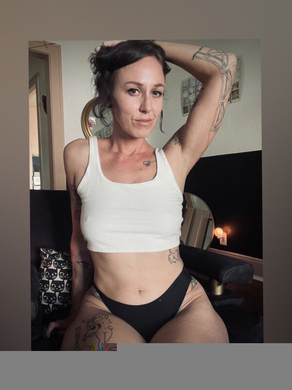 Diannadavis (@diannadavis), OnlyFans creator