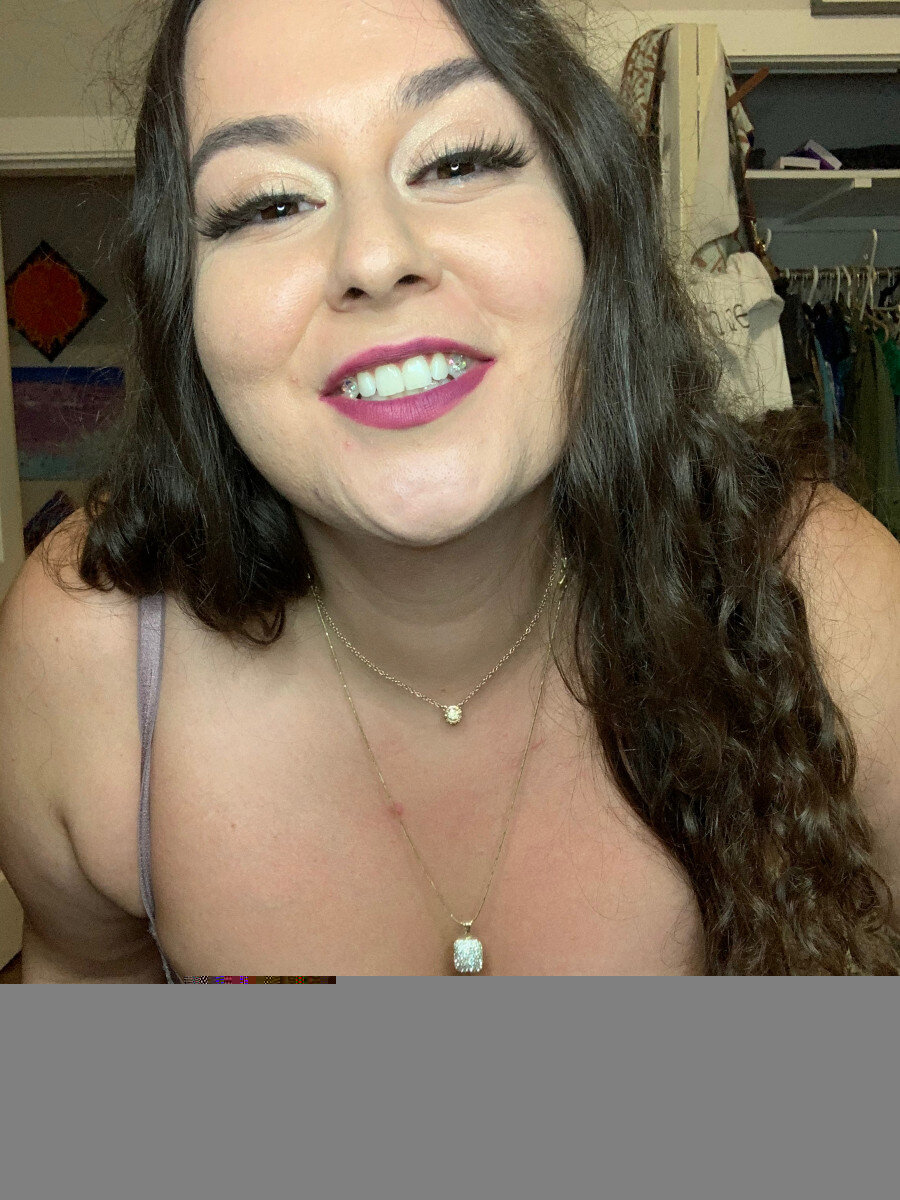 Diaxaprixce2 (@diaxaprixce2), OnlyFans creator