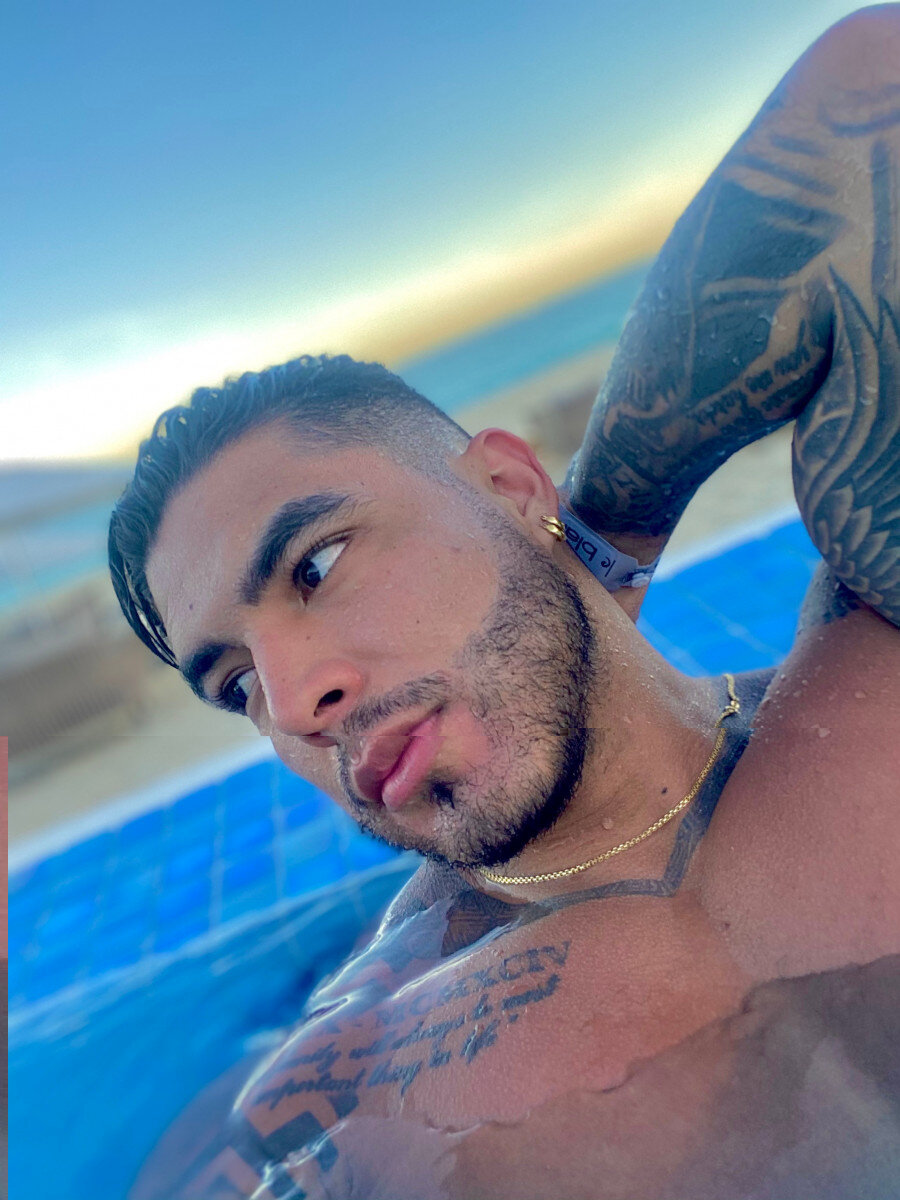 Diegogonzalezg (@diegogonzalezg), OnlyFans creator
