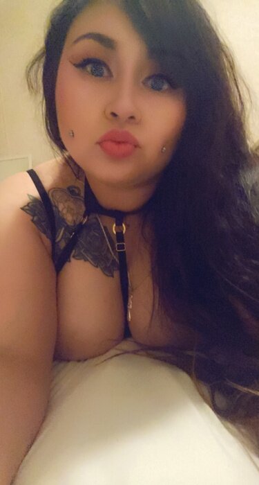 Dimpleshaze1207 (@dimpleshaze1207), OnlyFans creator