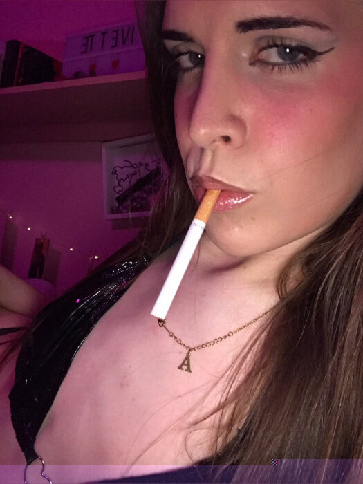 Diosatransivy (@diosatransivy), OnlyFans creator