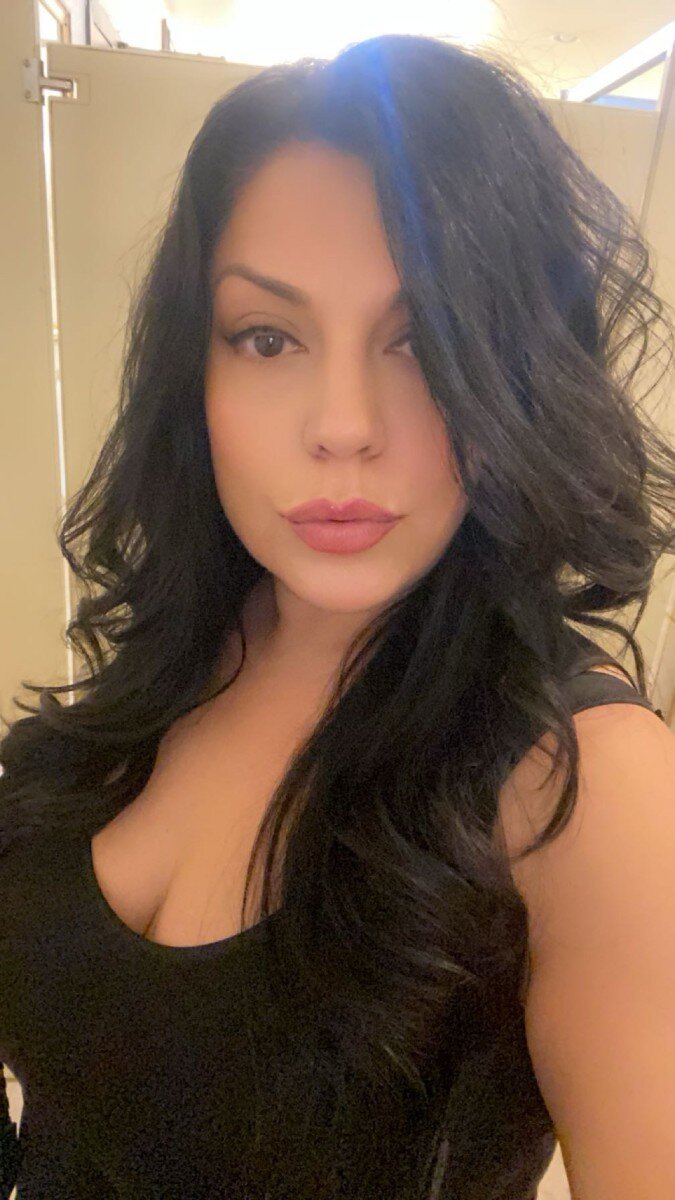 Dirtydanielle420 (@dirtydanielle_420), OnlyFans creator