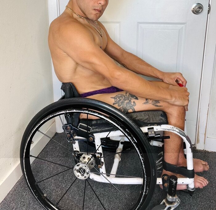 Disabledpapix (@disabledpapix), OnlyFans creator