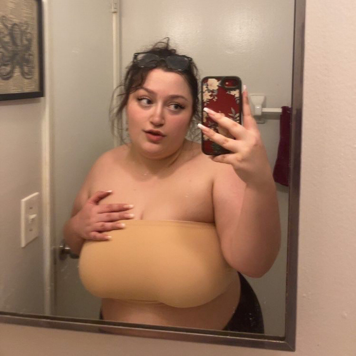 Divinehedonist (@divine-hedonist), OnlyFans creator