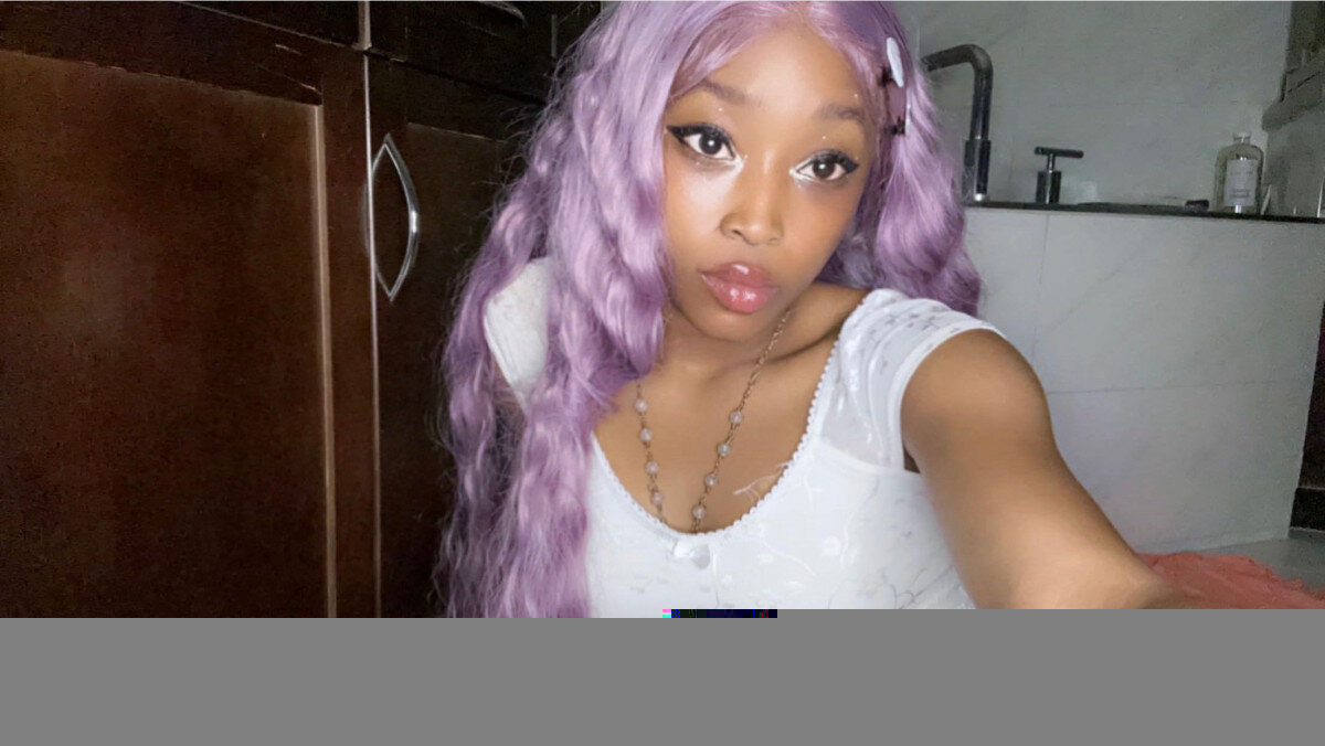 Divine444 (@divine444), OnlyFans creator