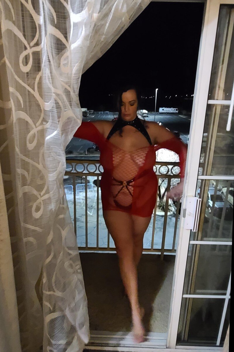 Dixieskinks (@dixieskinks), OnlyFans creator