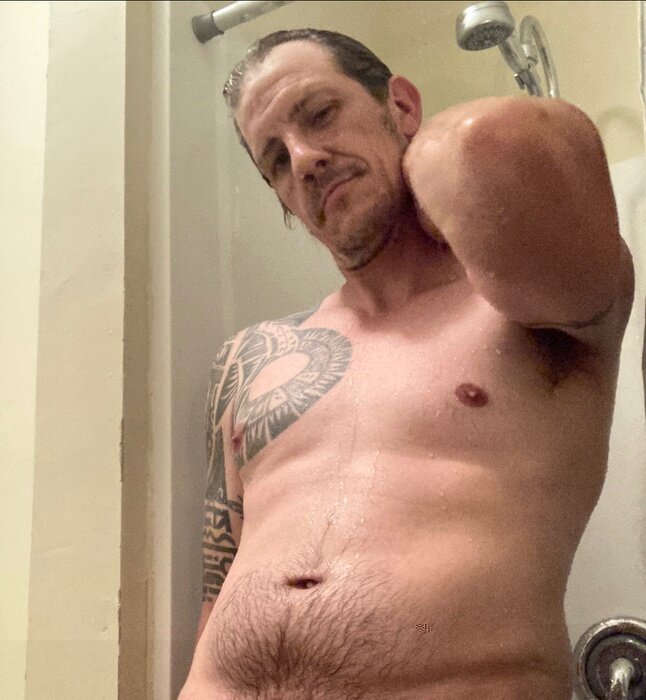 Dixonherr69 (@dixonherr69), OnlyFans creator