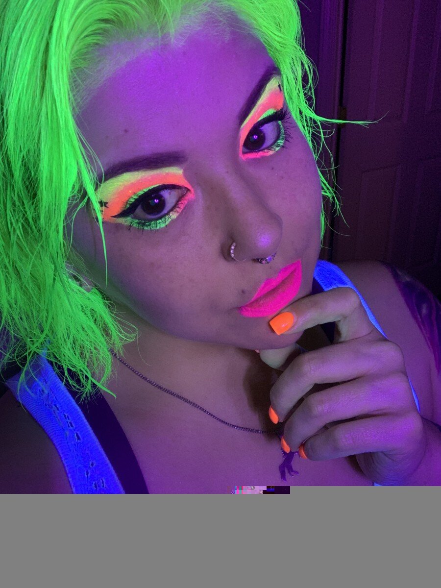 Dizzytypebroad (@dizzytypebroad), OnlyFans creator