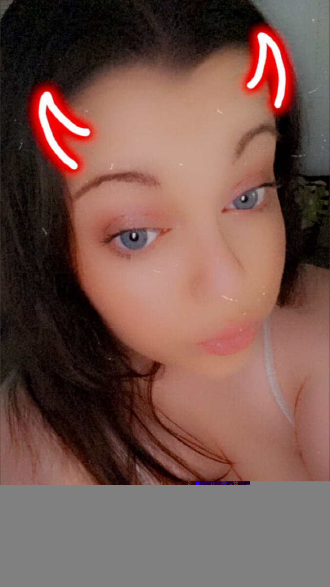 Dmood8910 (@dmood8910), OnlyFans creator
