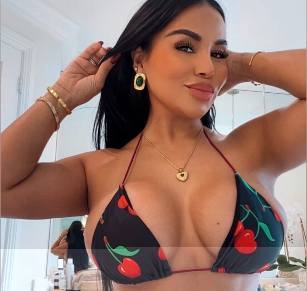Dollycastro (@dollycastro), OnlyFans creator
