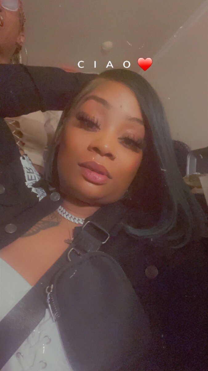 Dollymollymack (@dollymollymack), OnlyFans creator
