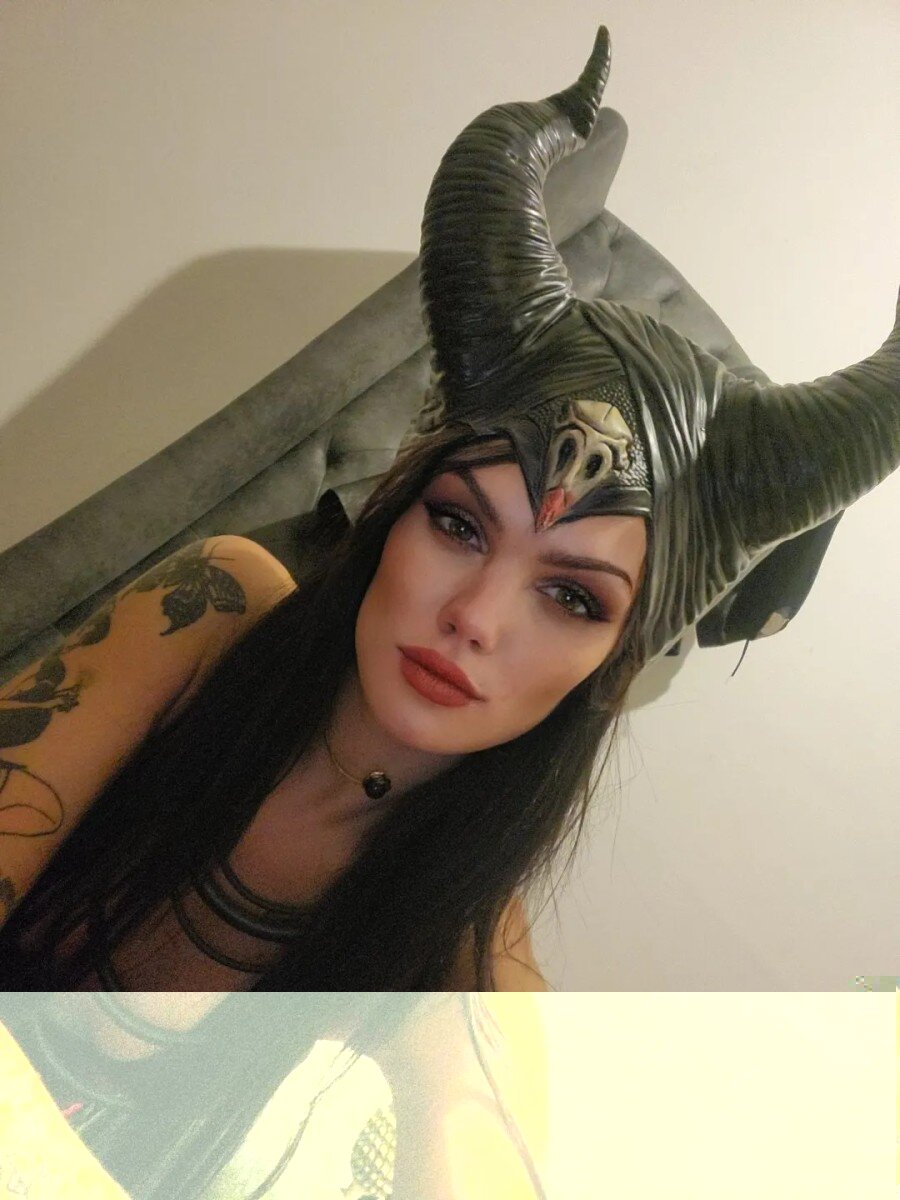 Domina666cz (@domina666cz), OnlyFans creator