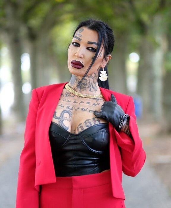 Dominavicky (@domina_vicky), OnlyFans creator