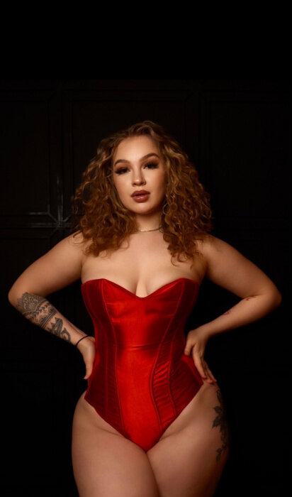 Domqveen2x (@domqveen2x), OnlyFans creator