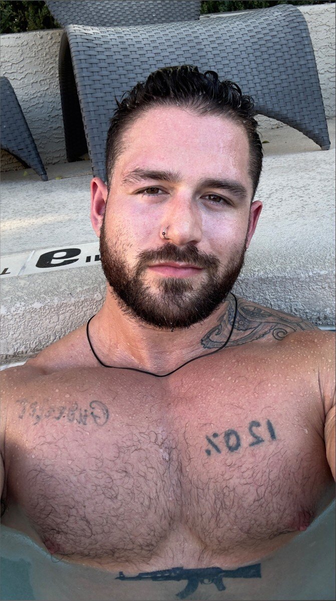 Domsluvz (@domsluvz), OnlyFans creator