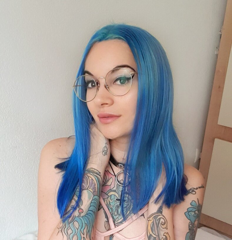 Doncellasuicide (@doncellasuicide), OnlyFans creator