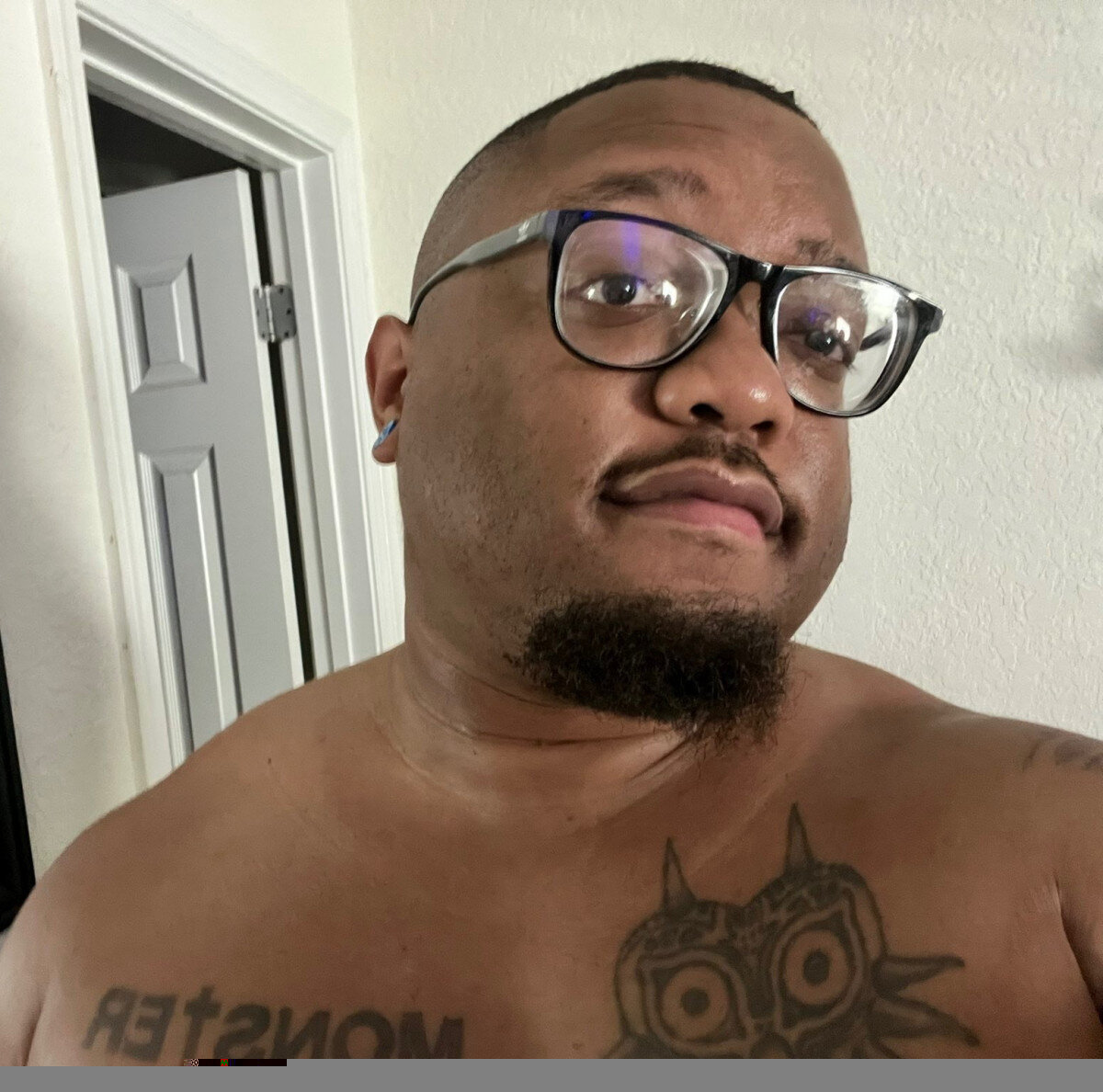 Donniesama (@donniesama), OnlyFans creator