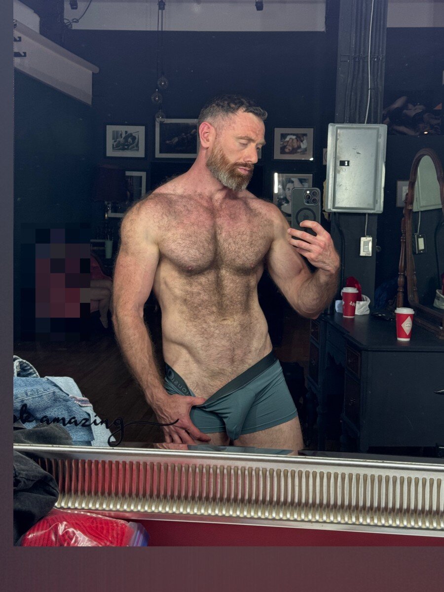 Donnybasilisk (@donnybasilisk), OnlyFans creator