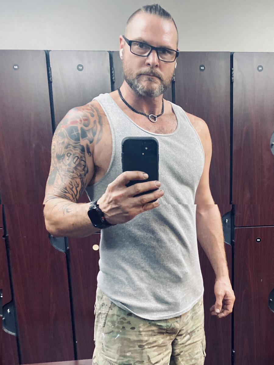 Downndirty73 (@down_n_dirty73), OnlyFans creator