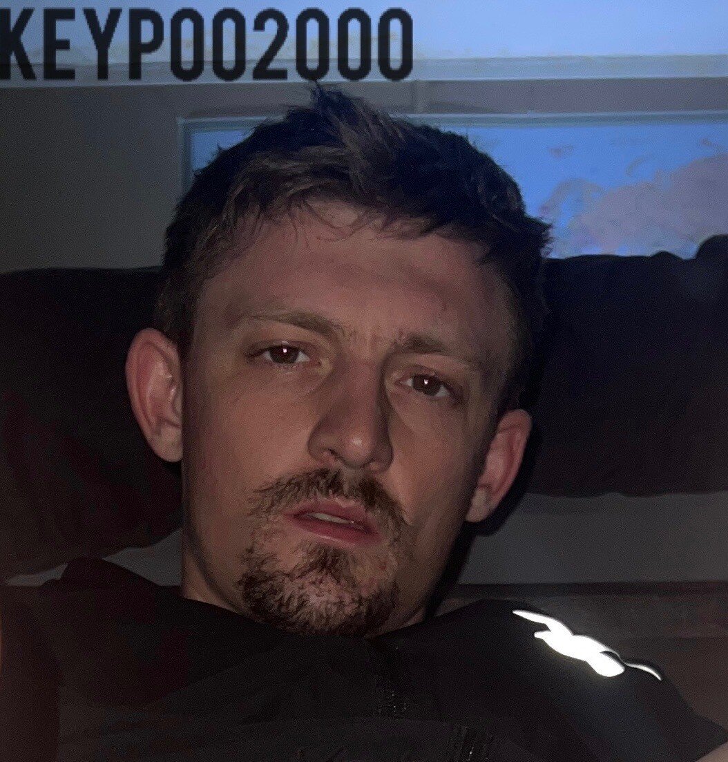 Drake2000x (@drake2000x), OnlyFans creator