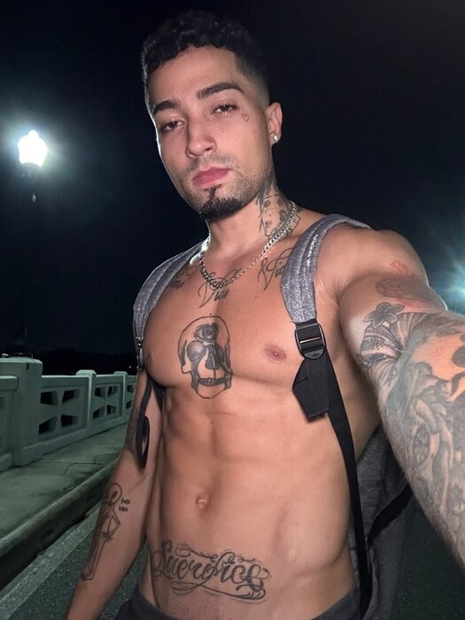 Drakoaponte (@drako_aponte), OnlyFans creator