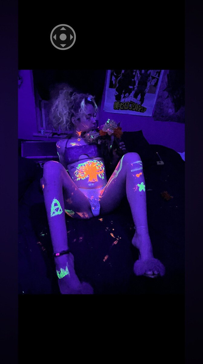 Dreamysara (@dreamysara), OnlyFans creator