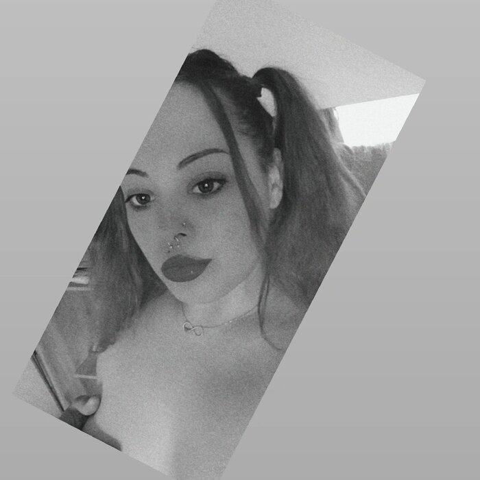 Andreea (@dreea99), OnlyFans creator