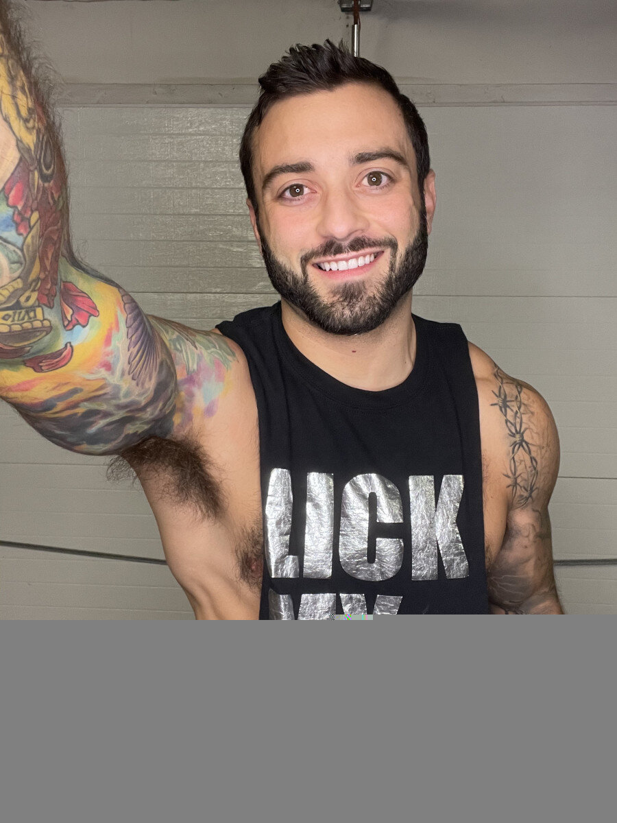 Drewvalentinoxlfree (@drewvalentinoxl_free), OnlyFans creator