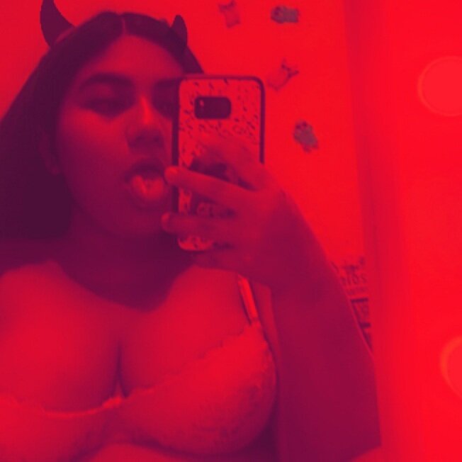 Dulcesquish (@dulcesquish), OnlyFans creator