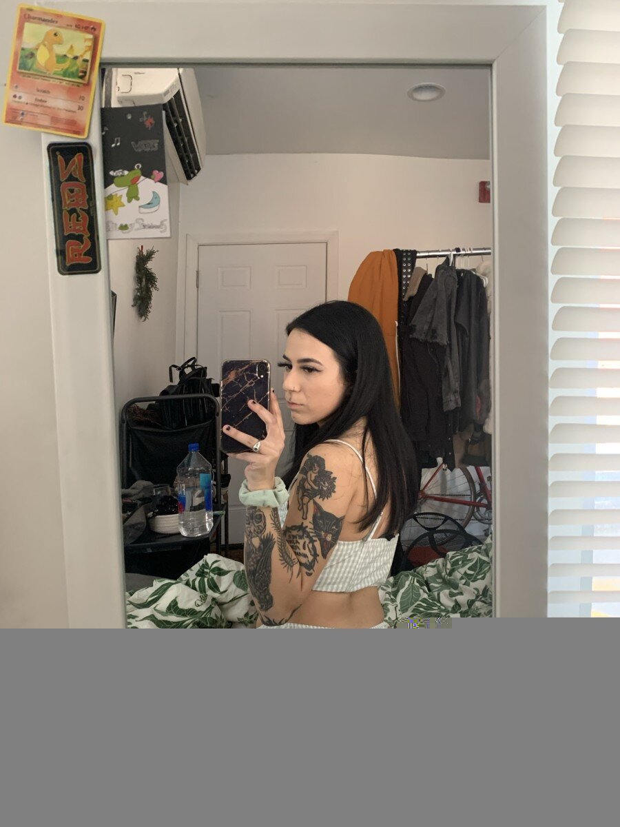 Dumbbb (@dumbbb), OnlyFans creator