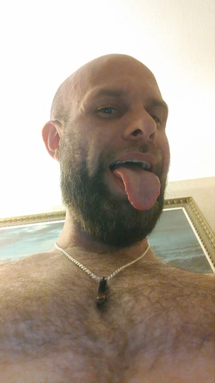 Dustinidoyou (@dustinidoyou), OnlyFans creator