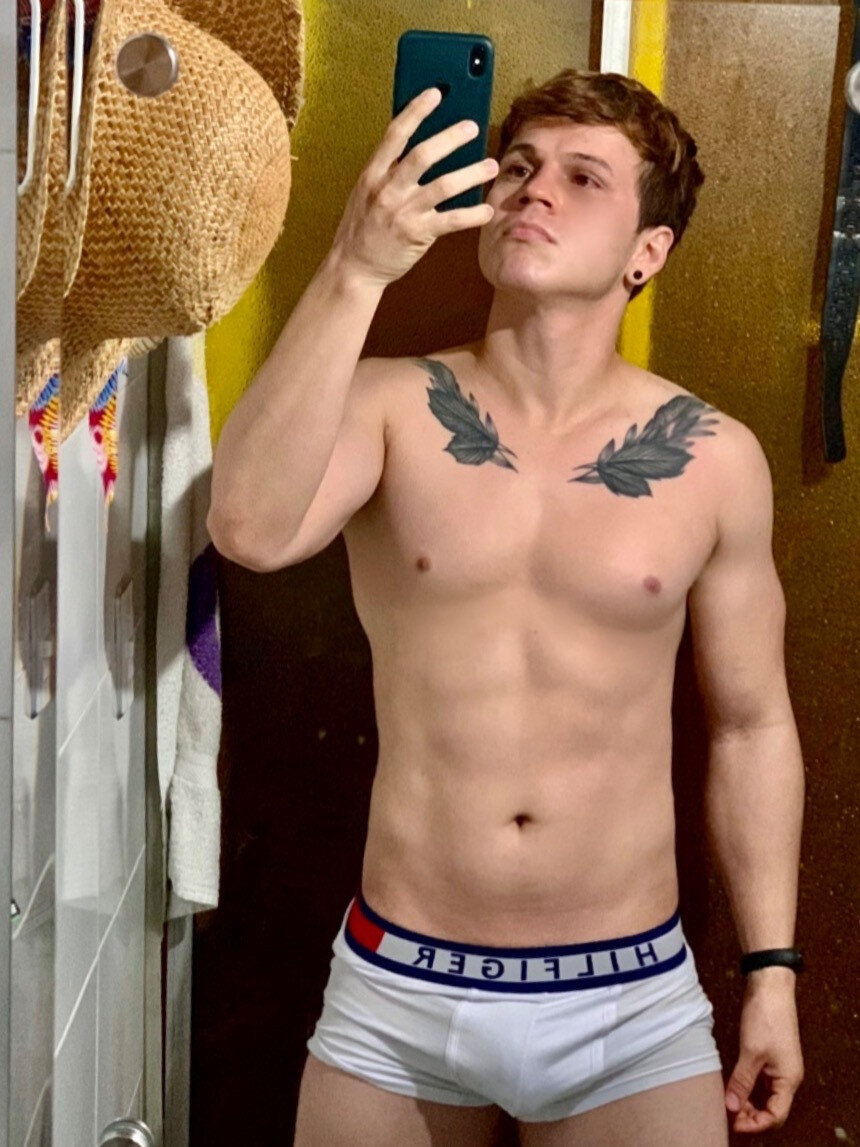 Eandresgp1 (@eandresgp1), OnlyFans creator