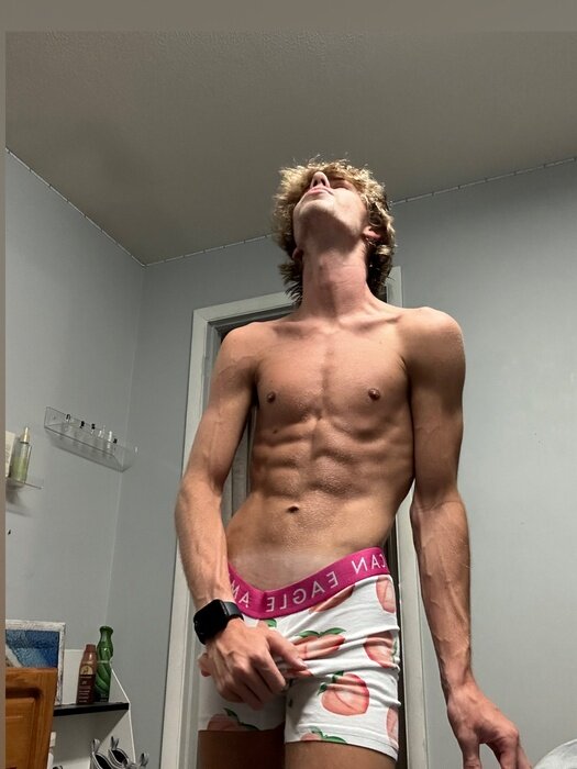 Eanzaleski04 (@eanzaleski04), OnlyFans creator