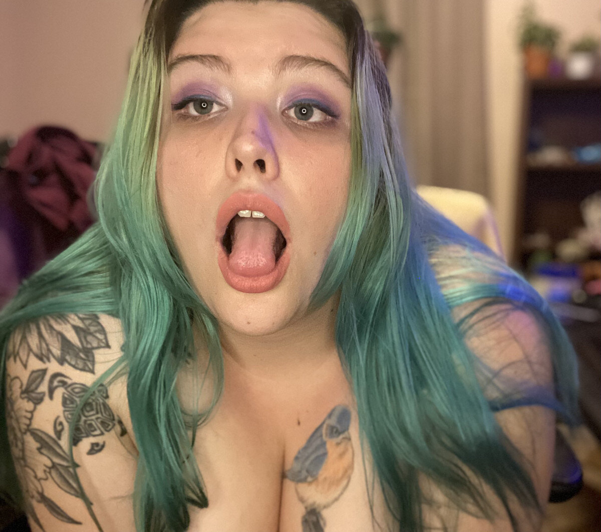 Earthiikatie (@earthiikatie), OnlyFans creator