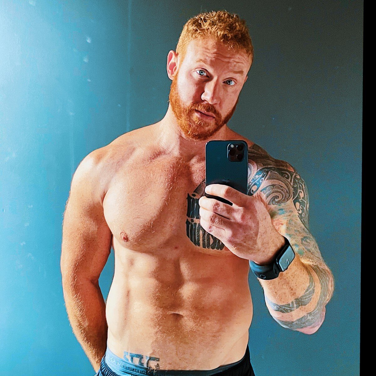 Eddieburkefree (@eddieburkefree), OnlyFans creator
