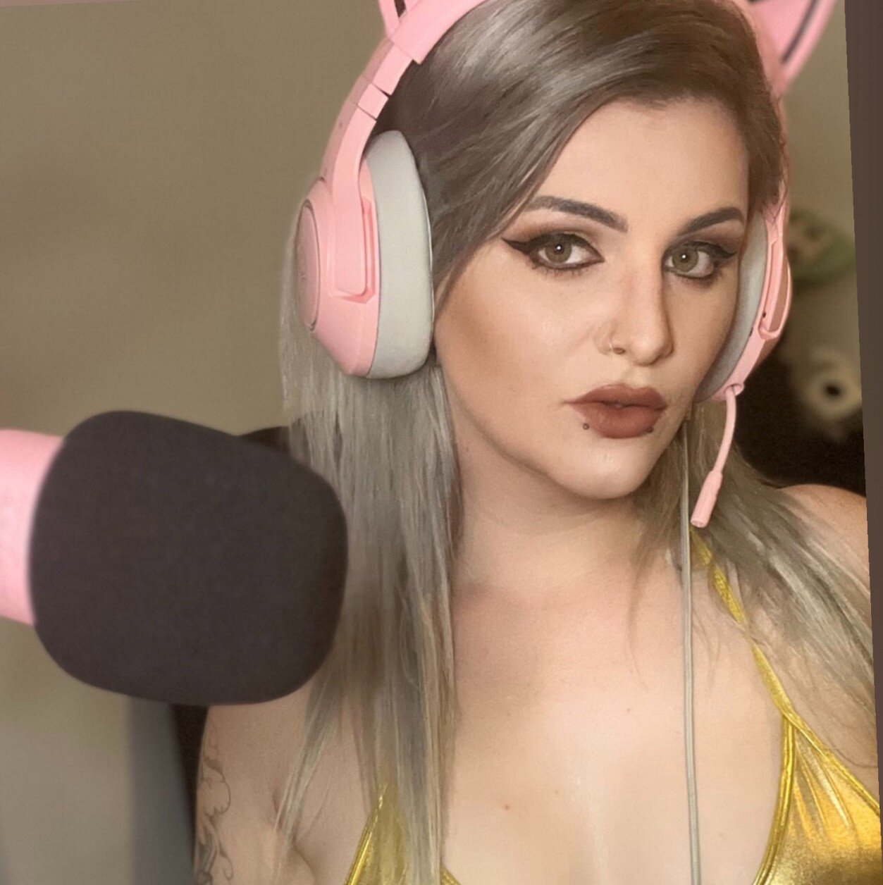 Eeveexofree (@eeveexofree), OnlyFans creator