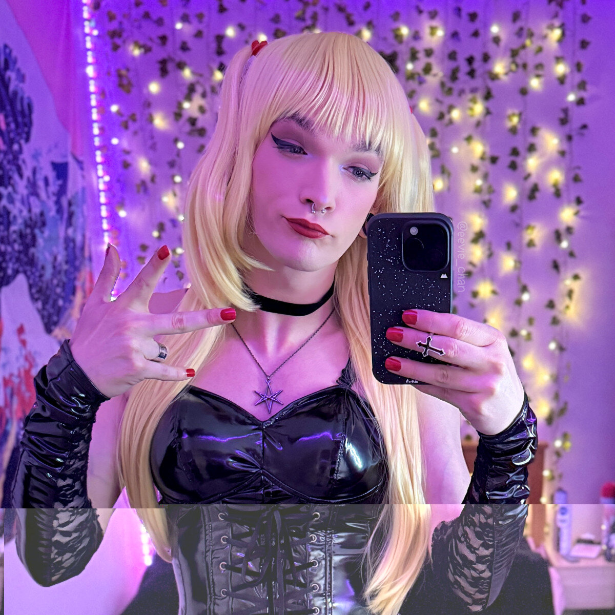 Eeviechan (@eevie_chan), OnlyFans creator