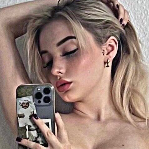 Elenascaprice
