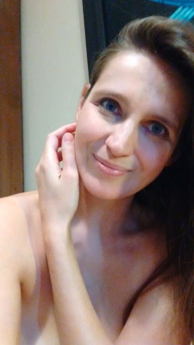 Elianne (@eli.anne), OnlyFans creator