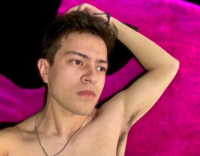 Elias (@elias_lyons), OnlyFans creator