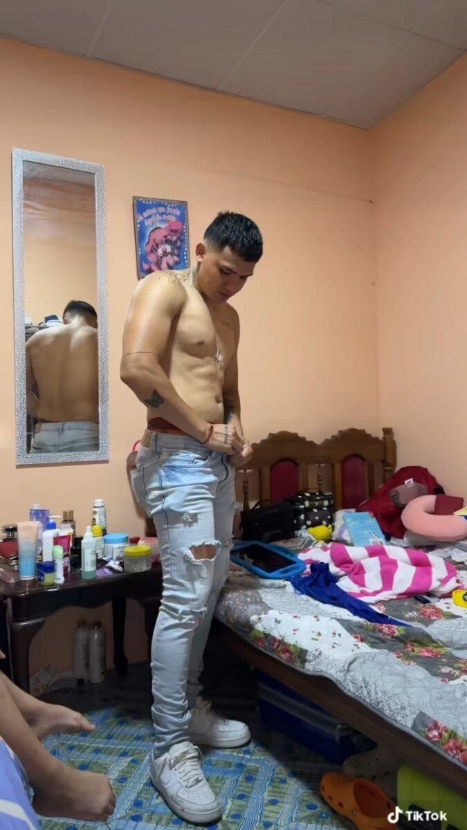 Eliasportillo (@eliasportillo), OnlyFans creator