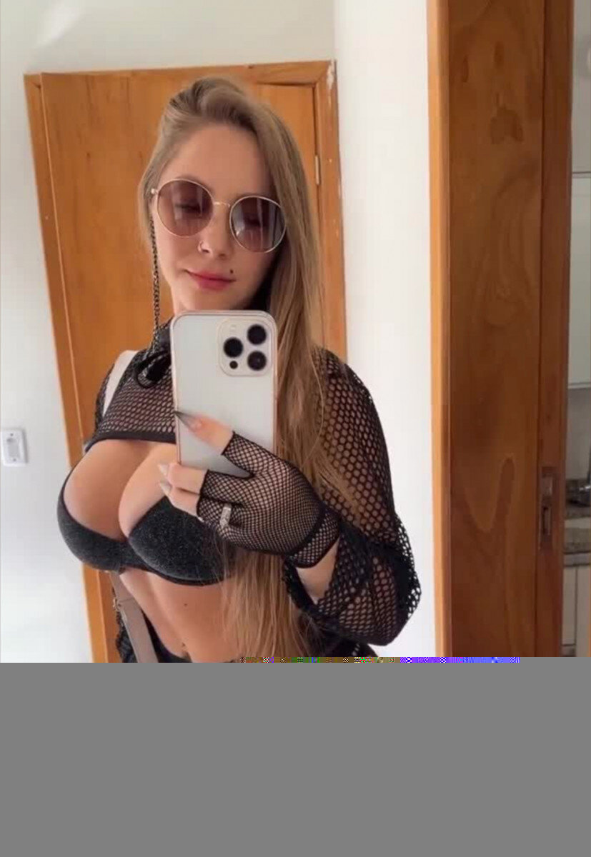 Elisnebsniak (@elisnebsniak), OnlyFans creator