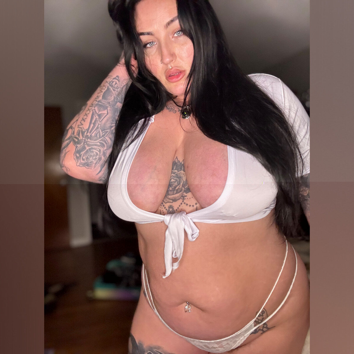 Elitabethxx (@elitabethxx), OnlyFans creator