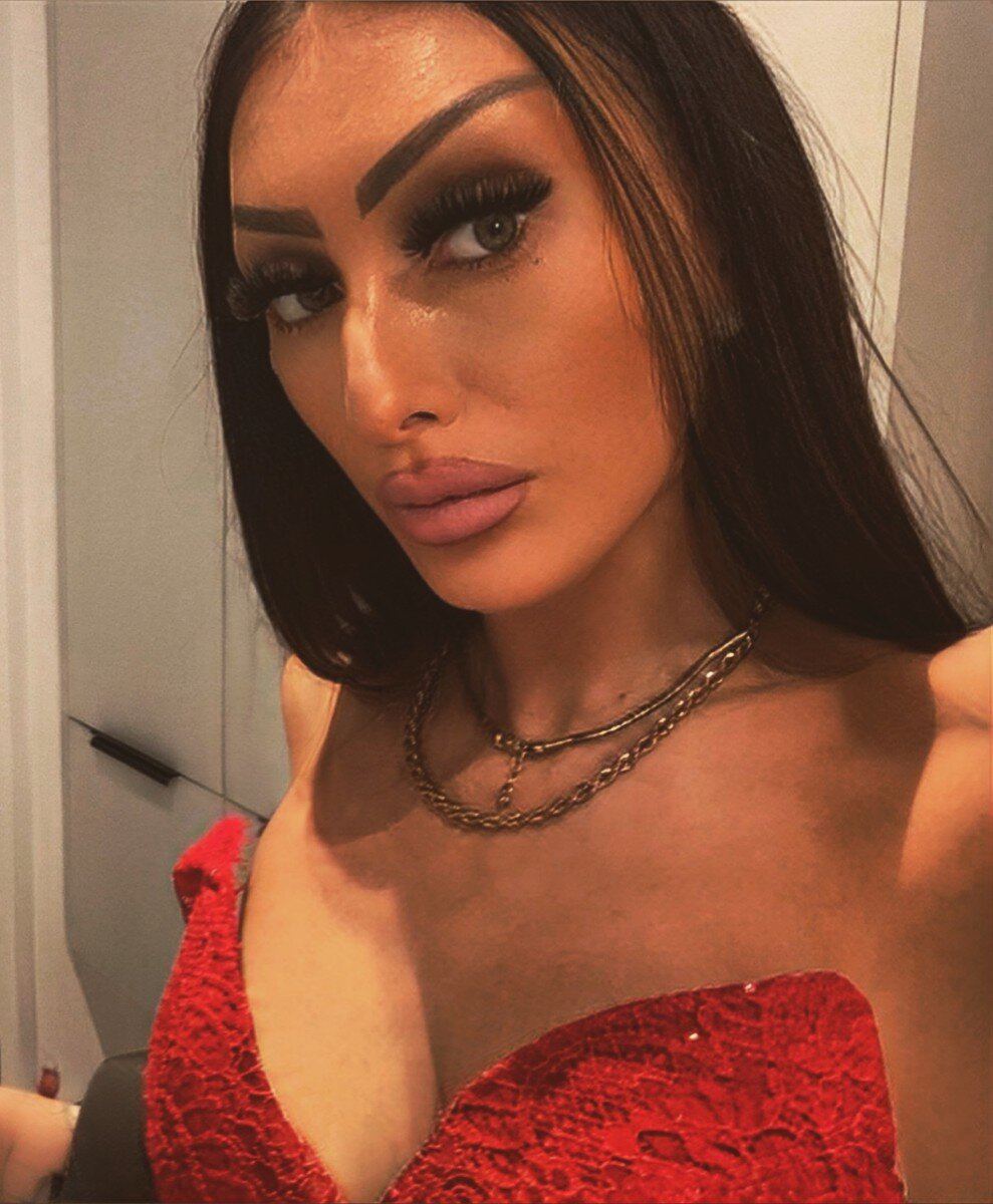 Elizabethof (@elizabeth.of), OnlyFans creator