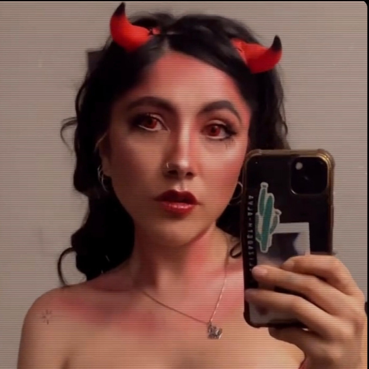 Elizabethalva (@elizabethalva), OnlyFans creator